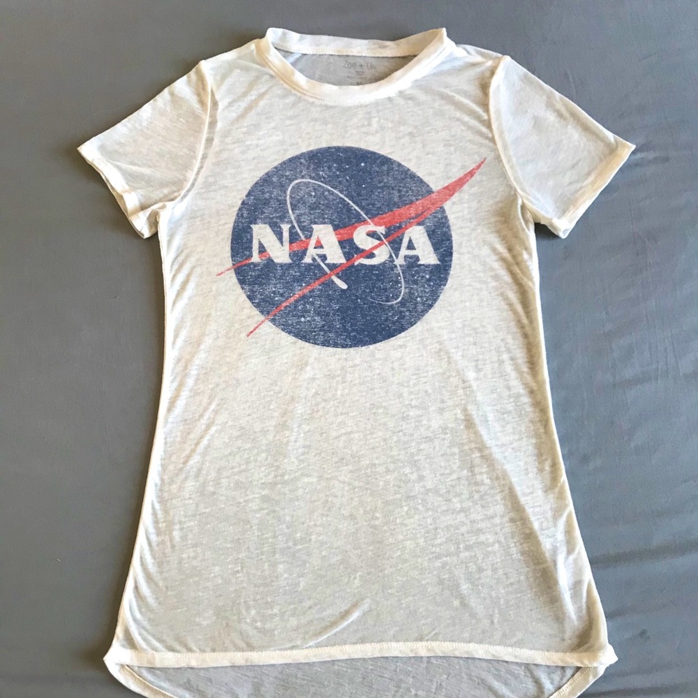 🚀🌌 NASA Heather Tee